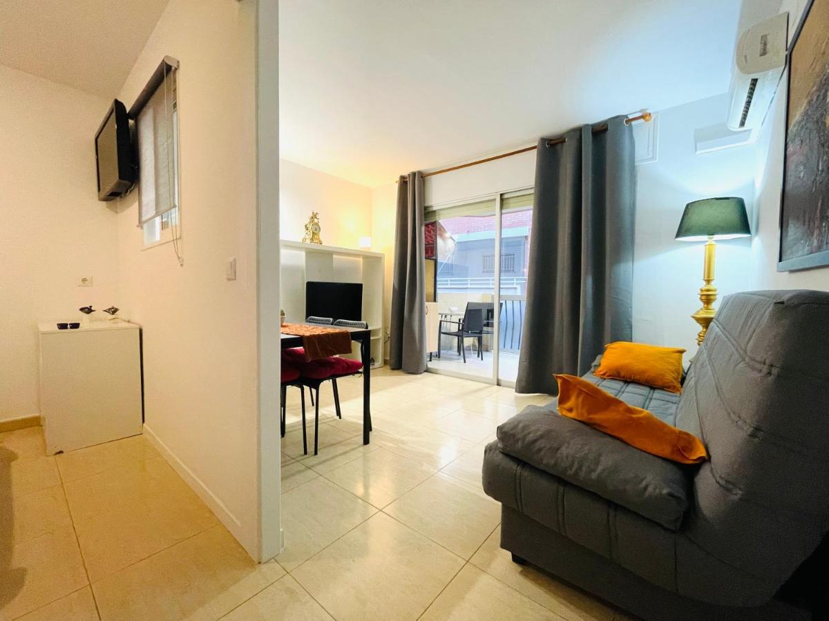 Renovado Apartamento En Zona Residencial A Pasos Del Mar Salou Buitenkant foto